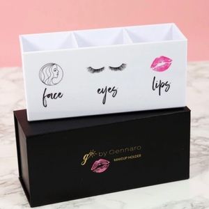 Gennaro Makeup Brush Holder